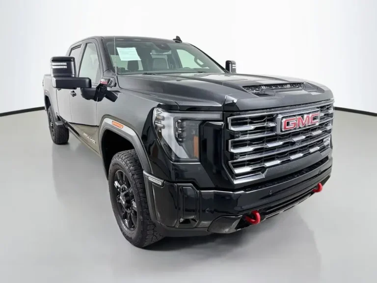 2025 GMC Sierra HD AT4